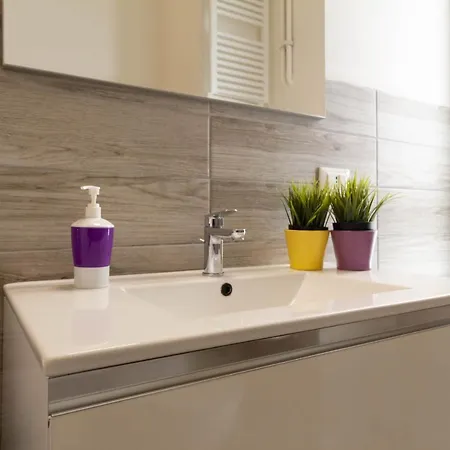 Apartament Le Casette Di Laura - Affitti Brevi Italia *